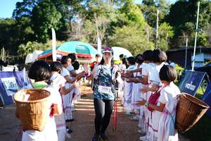 BIB: 2596
                            <button type="button" onclick="openModal(19043541)" class="btn btn-primary btn-sm float-right btn-popup" data-toggle="modal" data-target=".modal-high-quality">
                        <i class="fas fa-shopping-cart"></i> Add to Cart
                    </button>
                                            <button type="button" onclick="isThisMe(19043541, true)" class="btn btn-success btn-sm float-right btn-popup btn-isme hidden" data-toggle="tooltip" data-placement="bottom" title="นี่คือรูปของคุณใช่ไหม คลิกที่นี่เพื่อเอาเข้าอัลบั้ม">
                        <i class="fas fa-plus"></i> Add to album
                    </button>
                    <button type="button" onclick="isThisMe(19043541, false)" class="btn btn-warning btn-sm float-right btn-popup btn-isnotme hidden">
                        <i class="fas fa-ban"></i> Remove from album
                    </button>